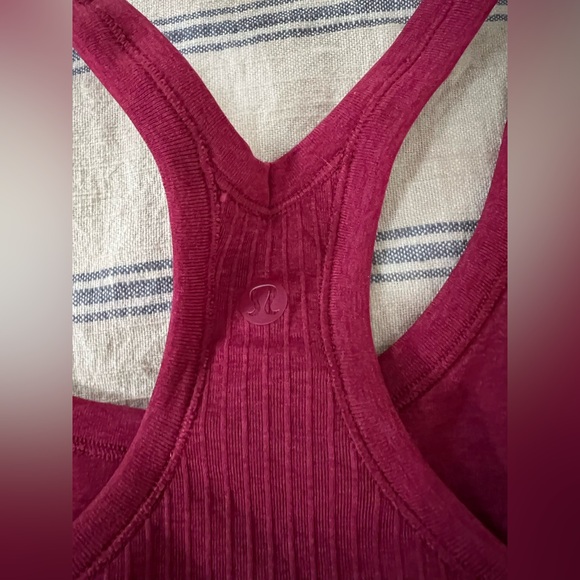 Lulu Deep Berry Ebb to Street Tank Top Size 6 - Picture 4 of 4